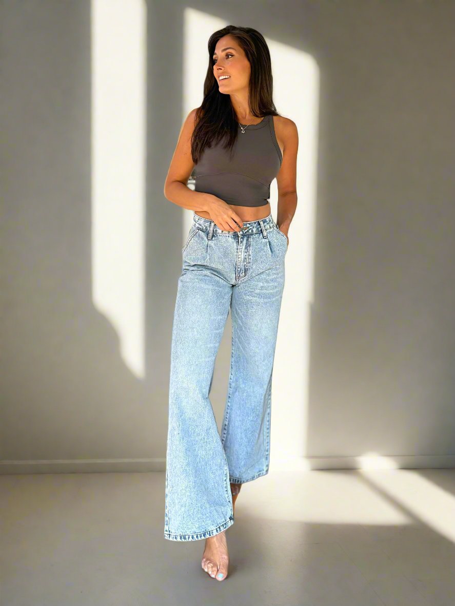 Classic Trend Wide Leg Trouser Jean